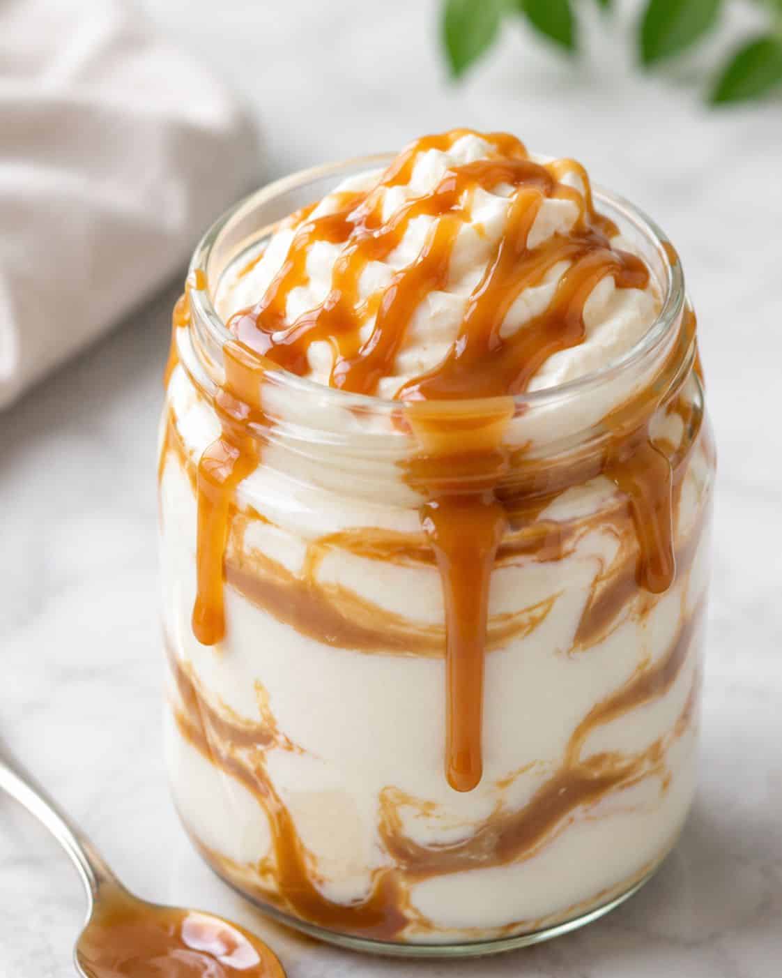 Yogur gourmet con dulce de leche